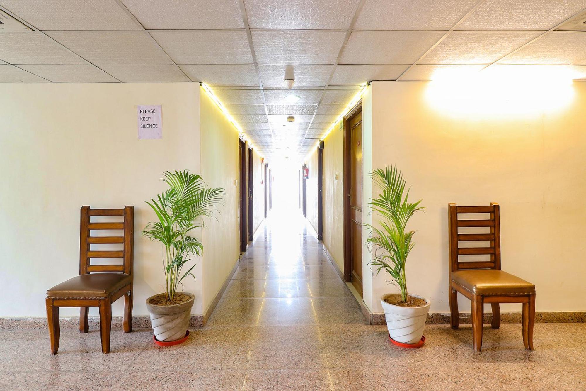 Fabhotel Avyay Dehradun Exterior photo