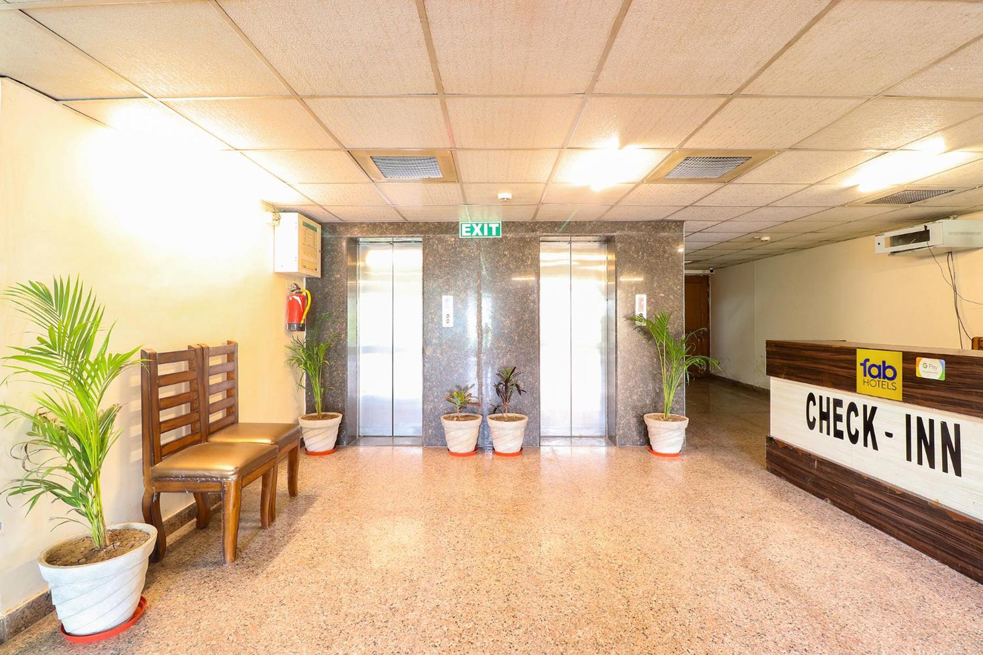 Fabhotel Avyay Dehradun Exterior photo